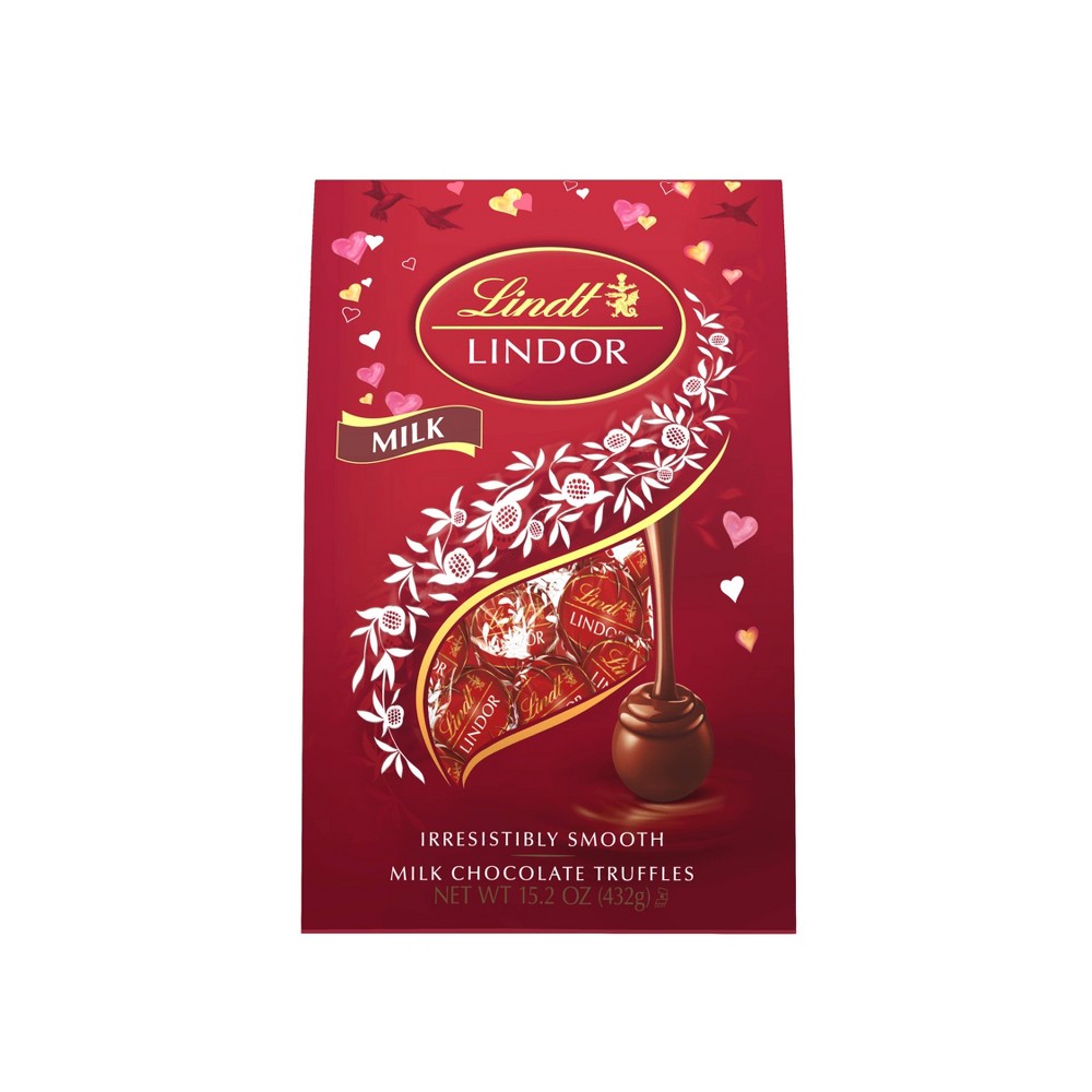 Lindt & Sprungli (Usa) Inc Lindor Milk Chocolate Bag; 15.2 Ounces; 8 Per Case