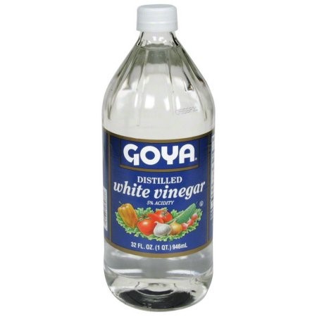 Goya White Vinegar Bottle; 32 Ounce; 12 Per Case - High Mart Wholesale