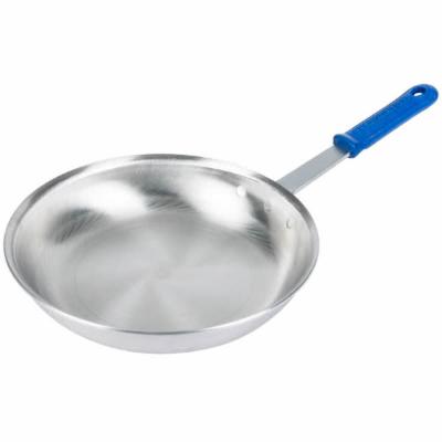 Vollrath 10 Inch Wear-Ever Natural Finish Fry Pan; 1 Each